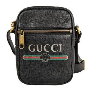 Gucci Black Leather GG Vintage Logo Messenger Bag